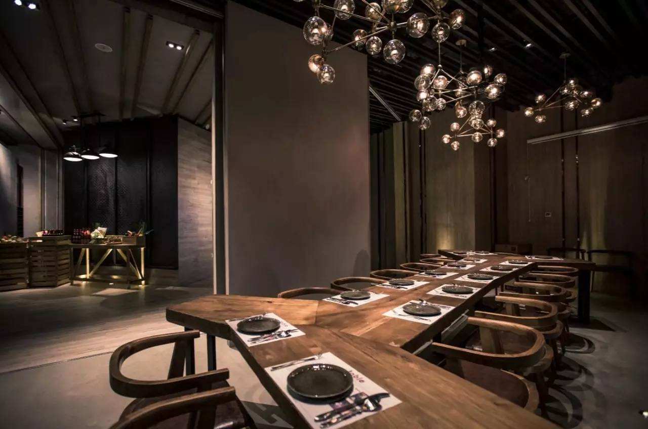 火锅深圳餐饮空间设计不仅要设计得好，更要能实现有效落地！